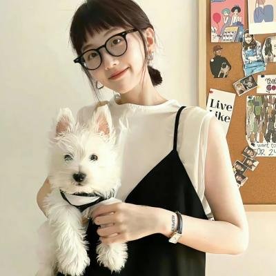 比基尼月亮